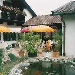 Pensionat Edelweiss 3*