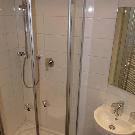 Guest house Edelweiss 3*