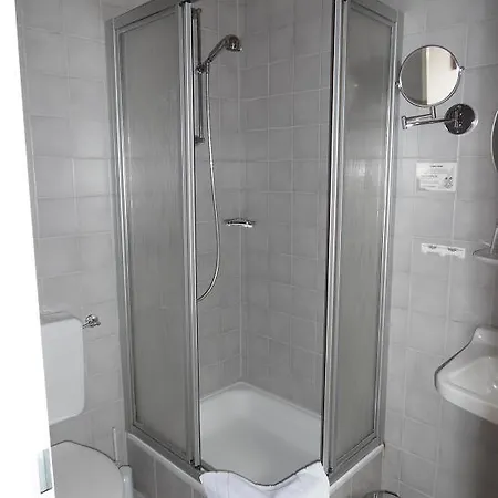 Guest house Edelweiss 3*